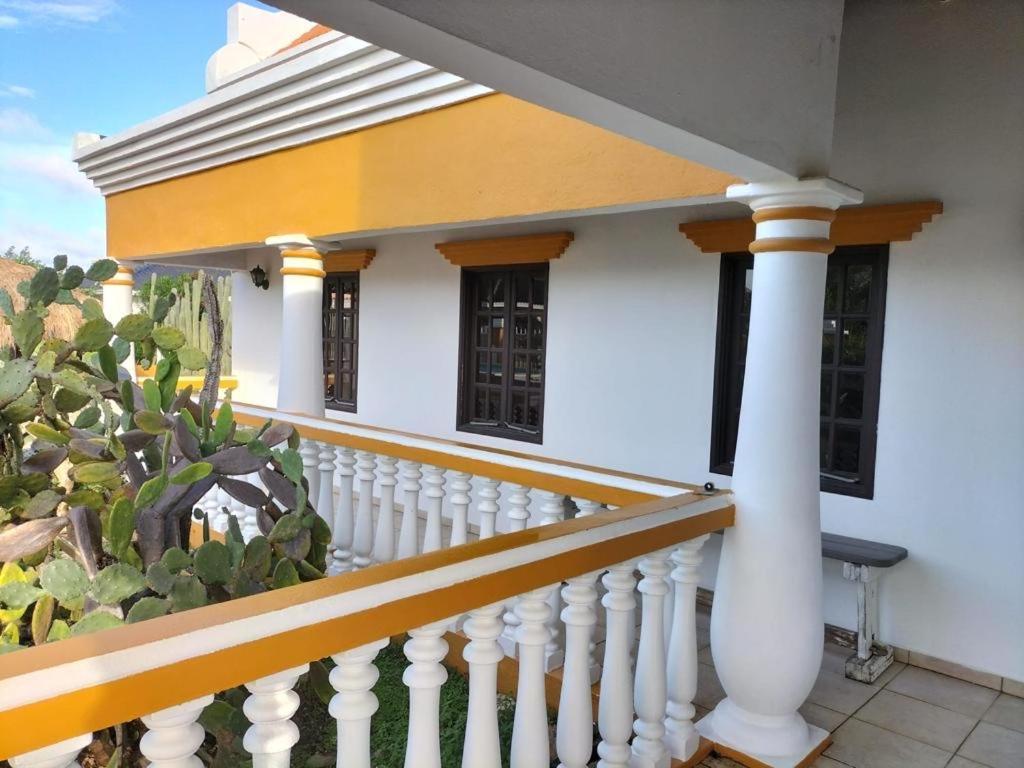 Landhuis Belnem Bonaire Kralendijk  Ngoại thất bức ảnh